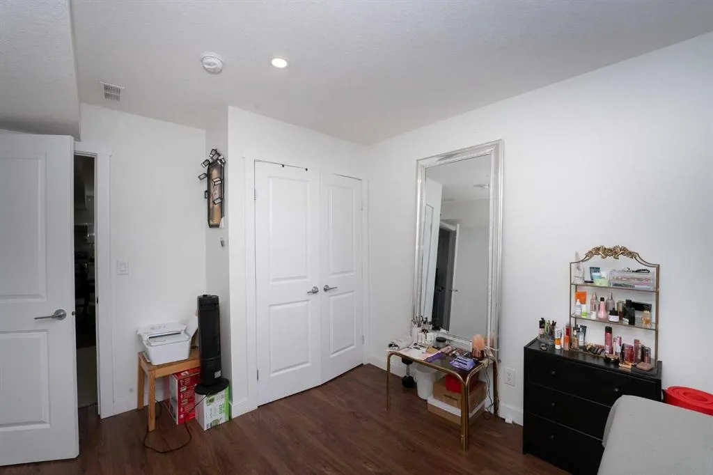 64 Belvedere Park SE