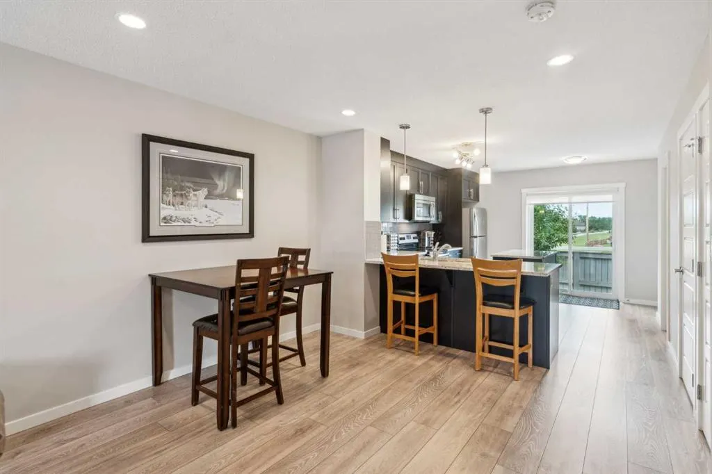 2400 Ravenswood View SE, #1110