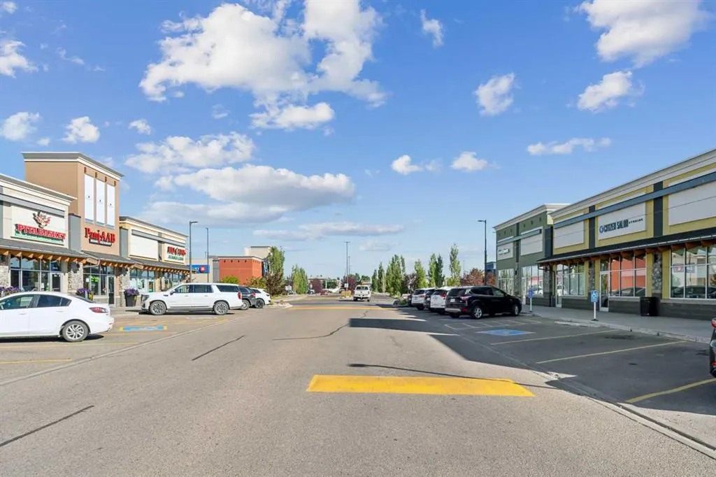 2400 Ravenswood View SE, #1110