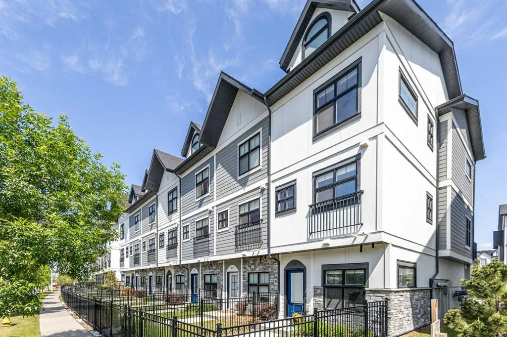 85 Les Jardins Park SE