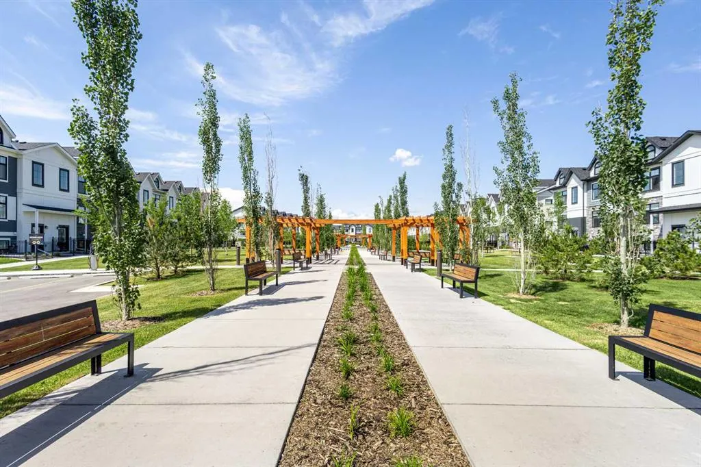 85 Les Jardins Park SE