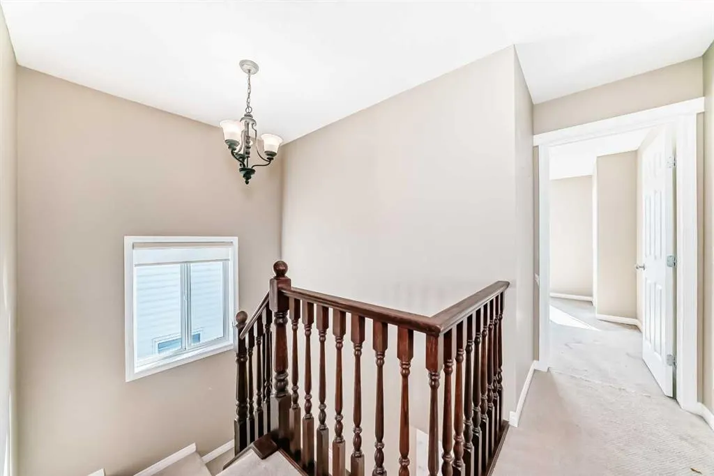 7 Covecreek Place NE