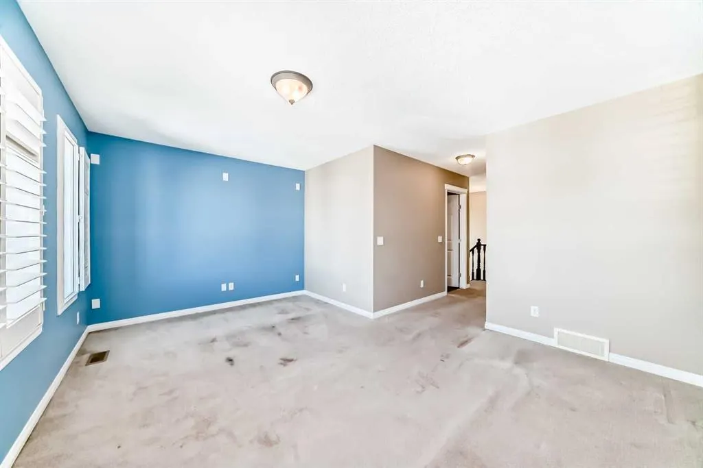 7 Covecreek Place NE