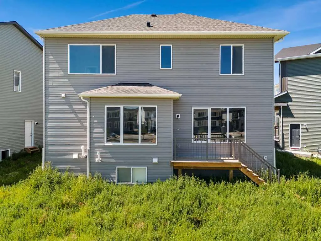 169 carringwood Close NW