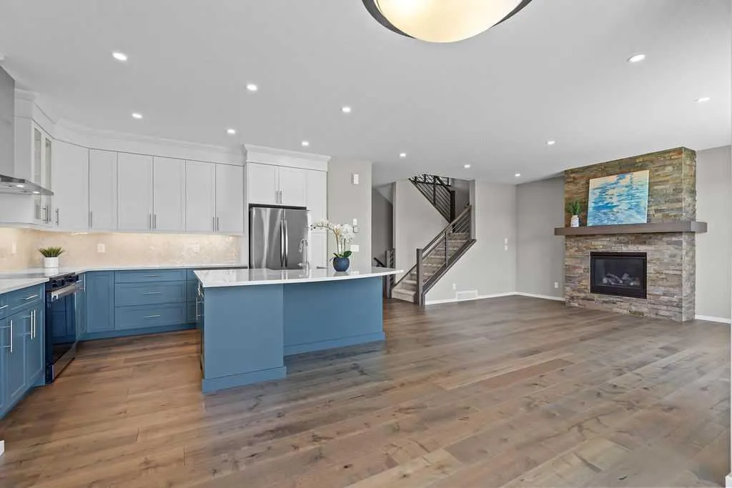 169 carringwood Close NW