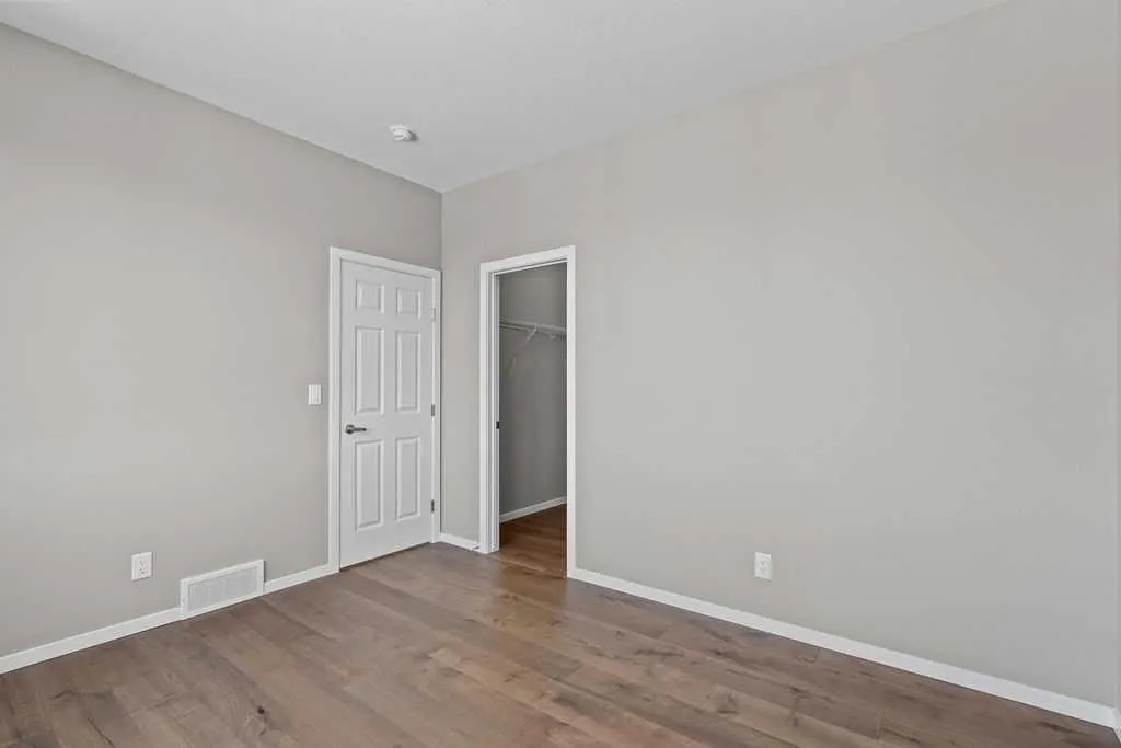169 carringwood Close NW