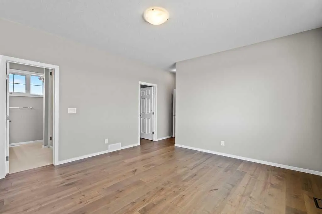 169 carringwood Close NW