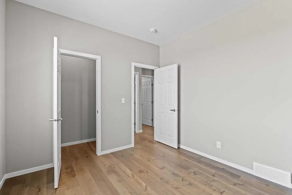 169 carringwood Close NW