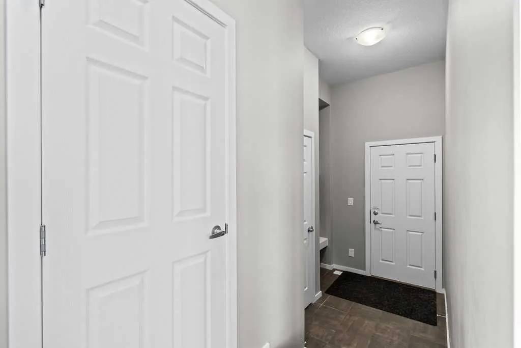 169 carringwood Close NW