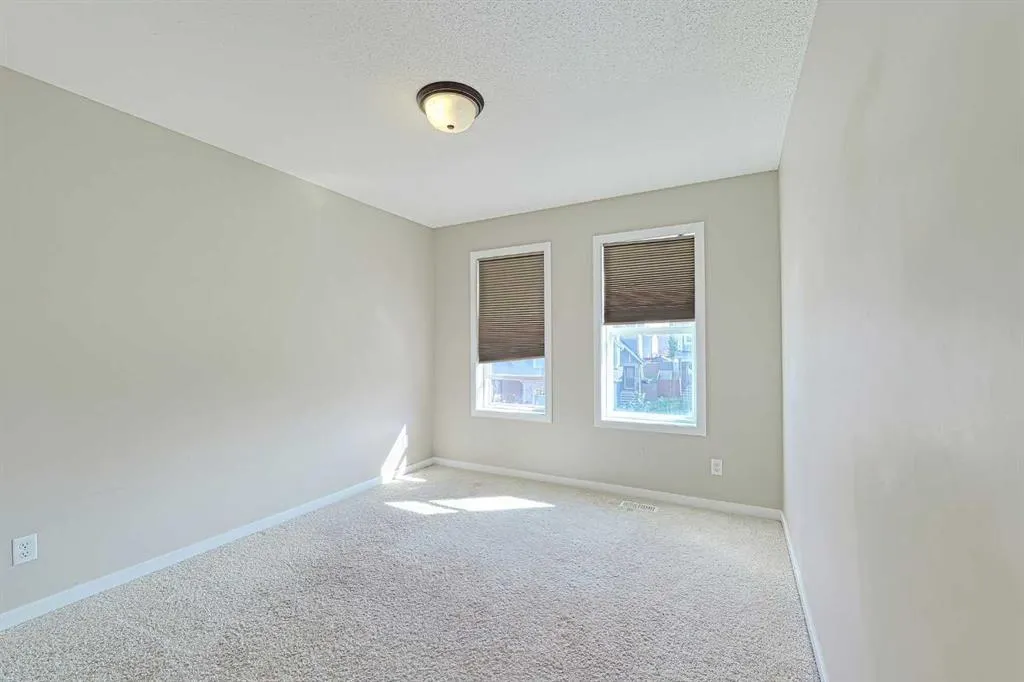 4 Kincora Mews NW