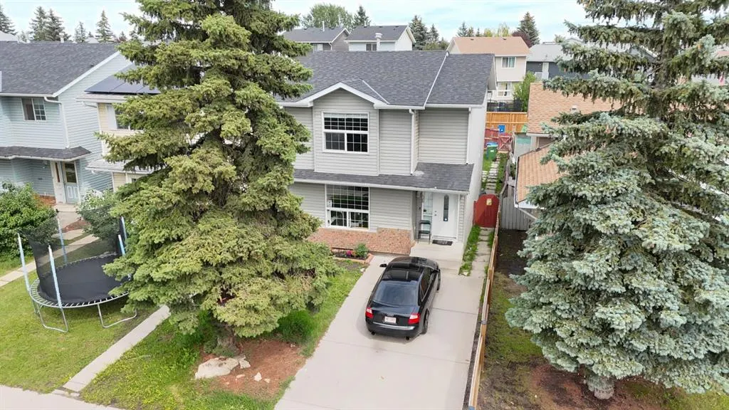 136 Martindale Drive NE