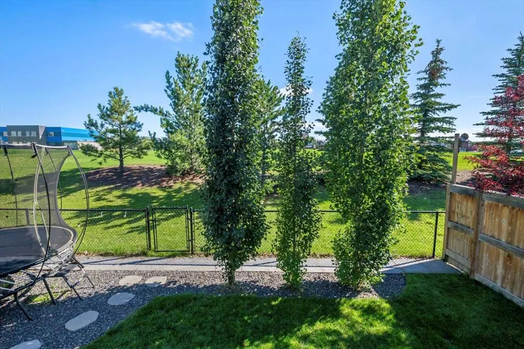 1881 Reunion Terrace NW