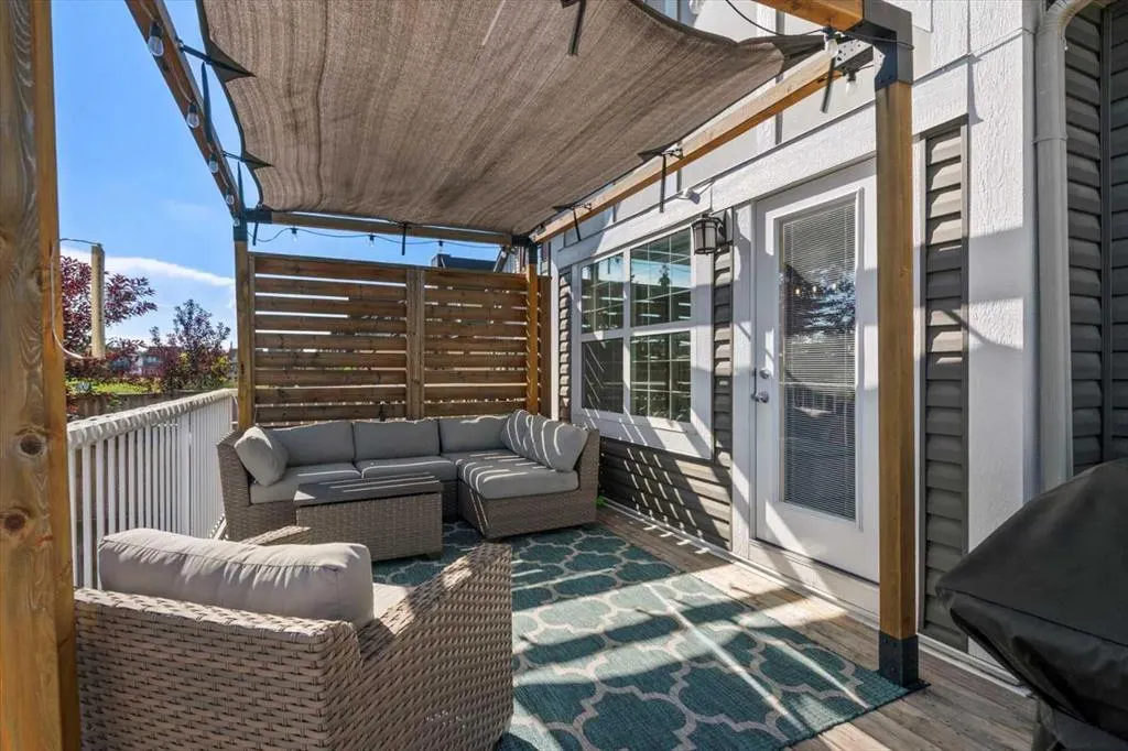 1881 Reunion Terrace NW