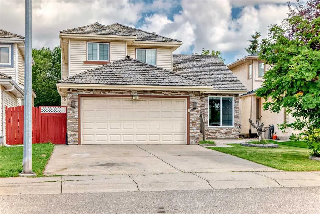 51 Douglas Woods Hill SE