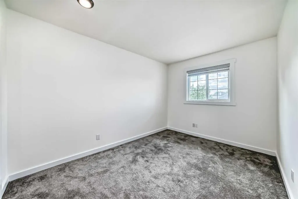 51 Douglas Woods Hill SE