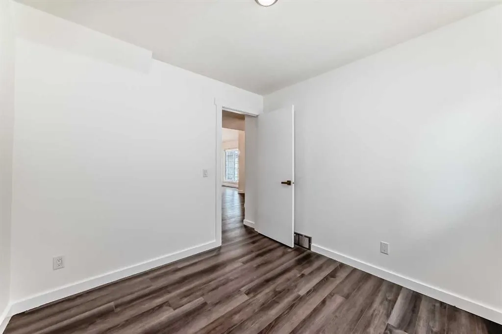 51 Douglas Woods Hill SE