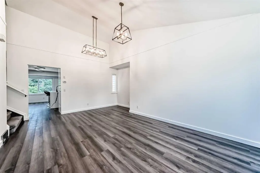 51 Douglas Woods Hill SE