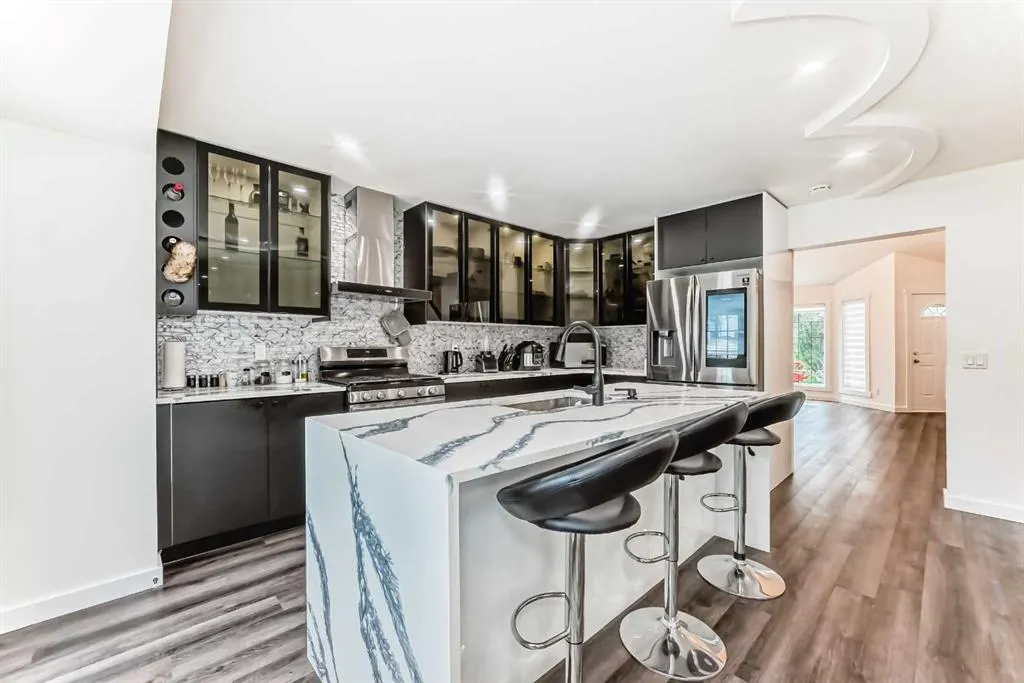 51 Douglas Woods Hill SE
