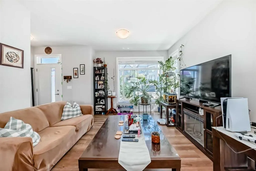 118 Sage Meadows Gardens NW