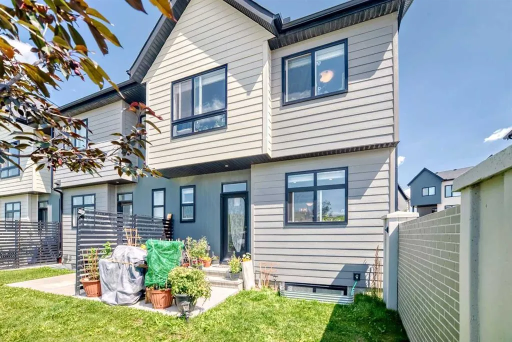118 Sage Meadows Gardens NW