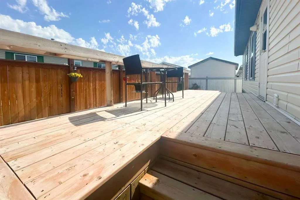205 Mctavish Crescent