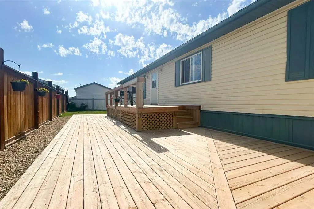 205 Mctavish Crescent