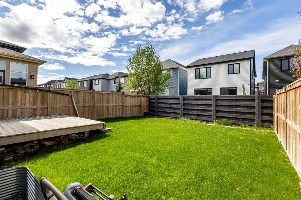 23 Seton Rise SE