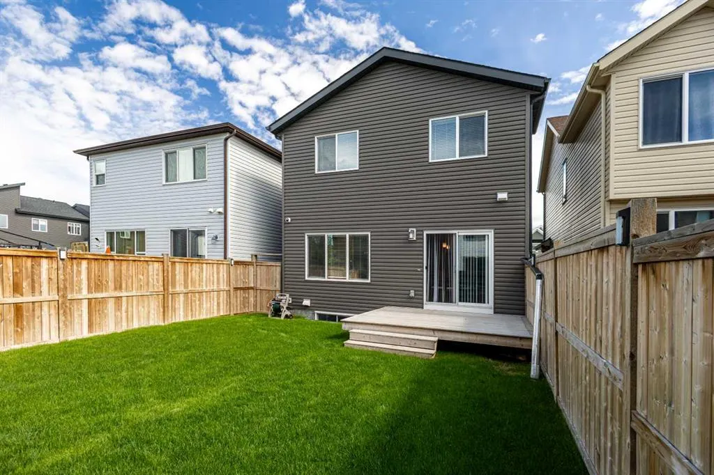 23 Seton Rise SE