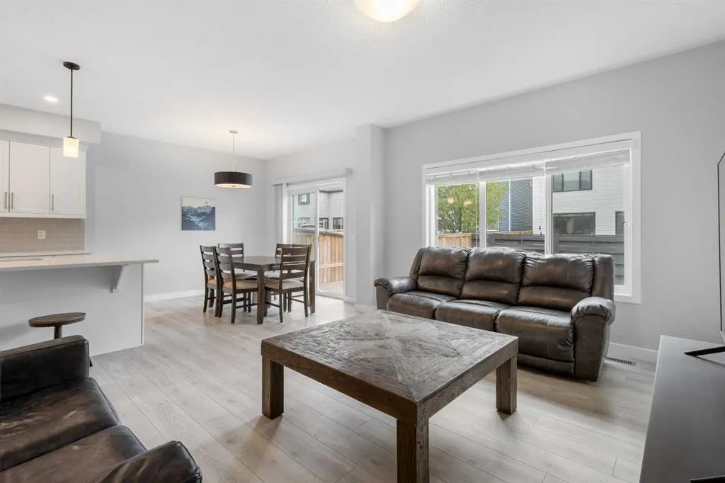 23 Seton Rise SE