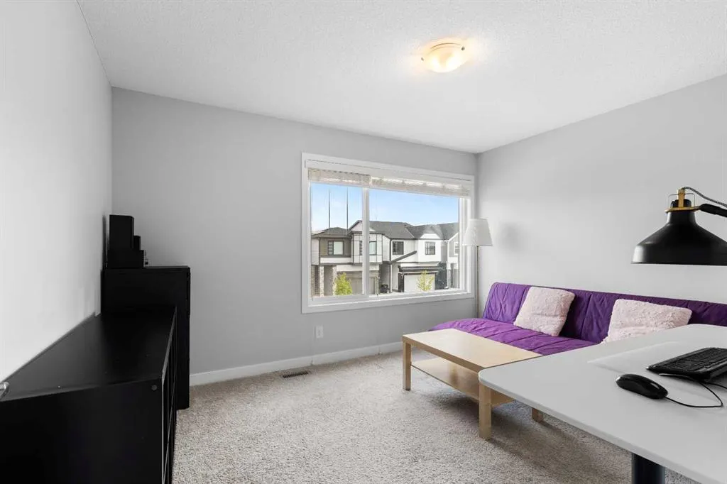 23 Seton Rise SE