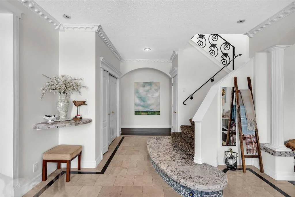 45 Lone Pine Crescent