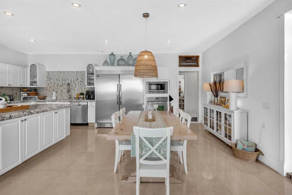 45 Lone Pine Crescent