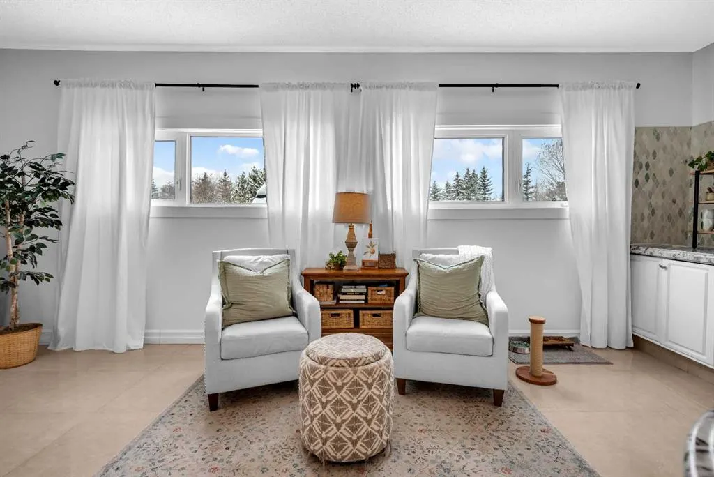 45 Lone Pine Crescent