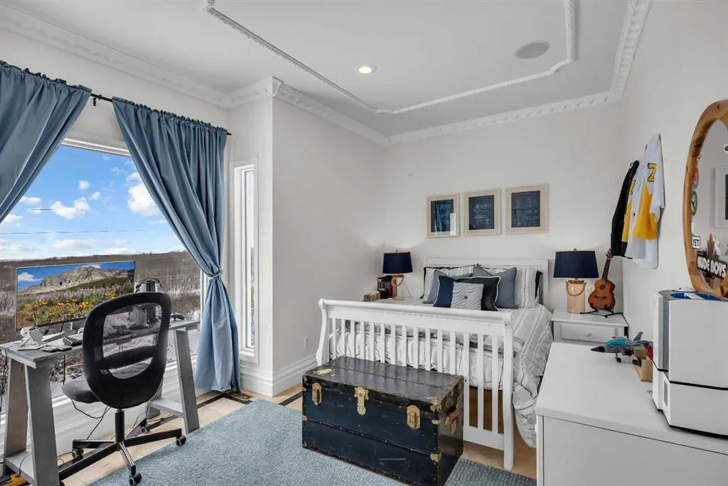 45 Lone Pine Crescent