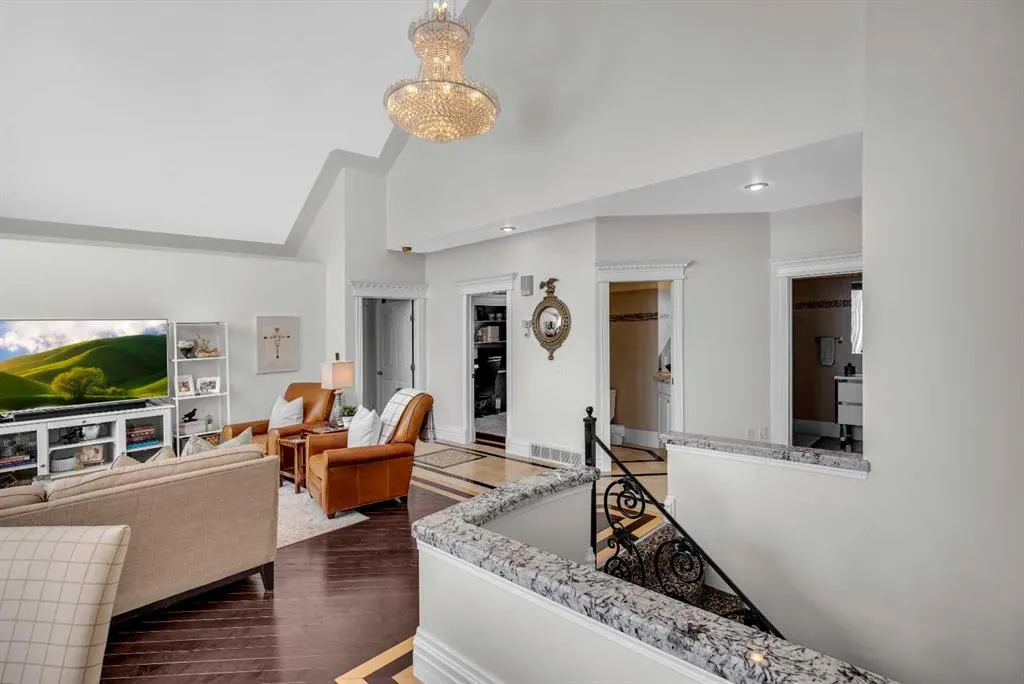 45 Lone Pine Crescent