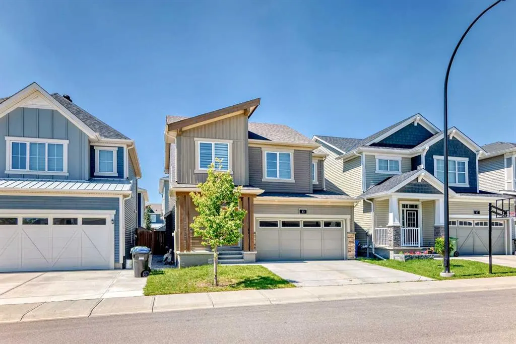 13 Carrington Manor NW