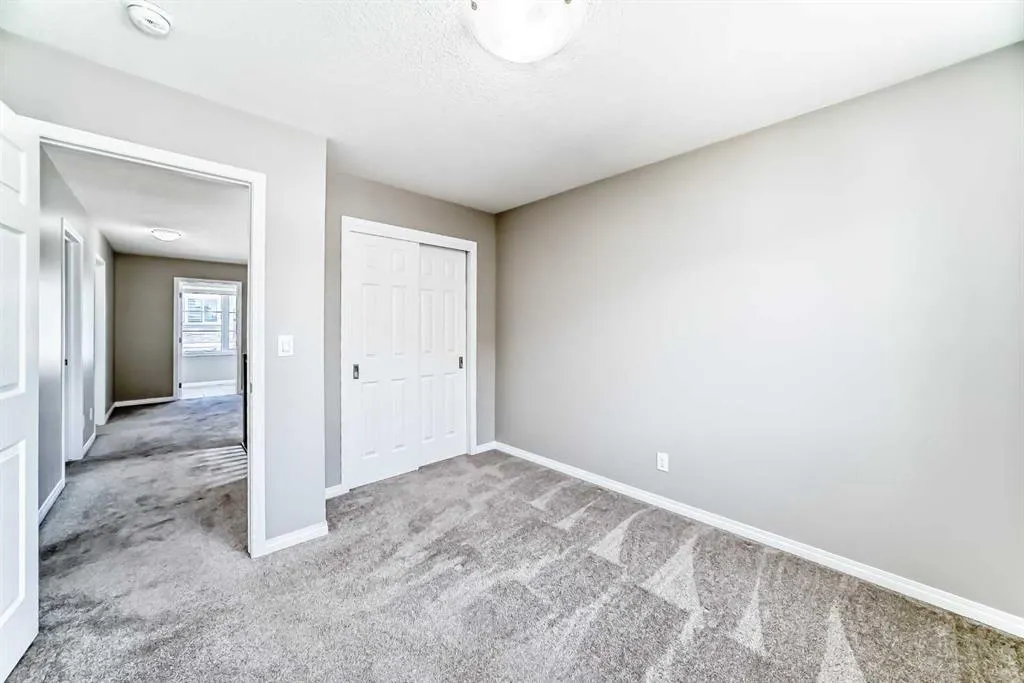 13 Carrington Manor NW