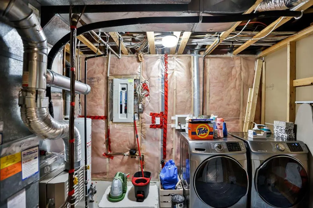 609 Squamish Lane W