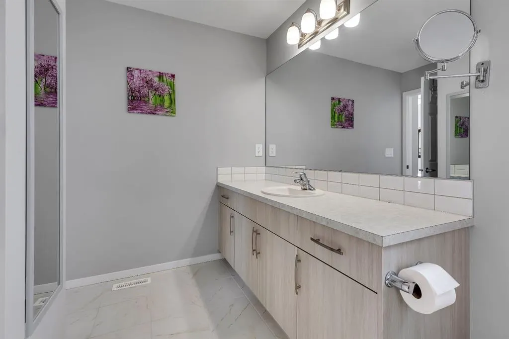 329 Windbury Road SW