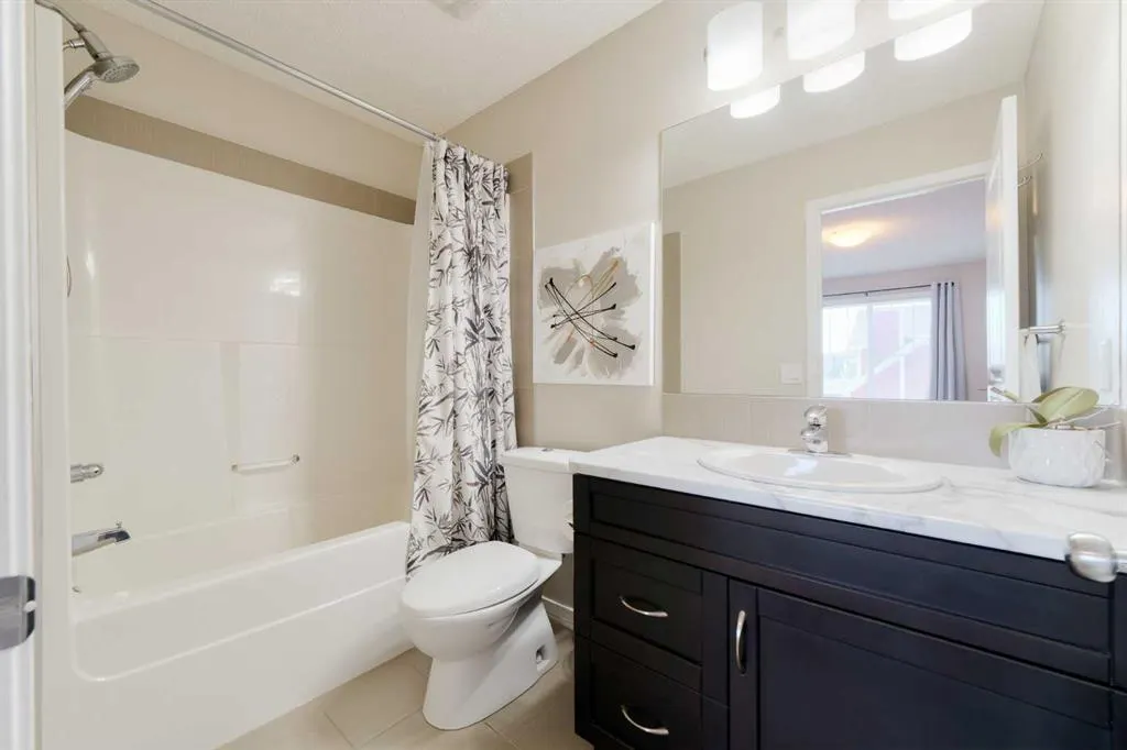 2 River Heights Crescent
