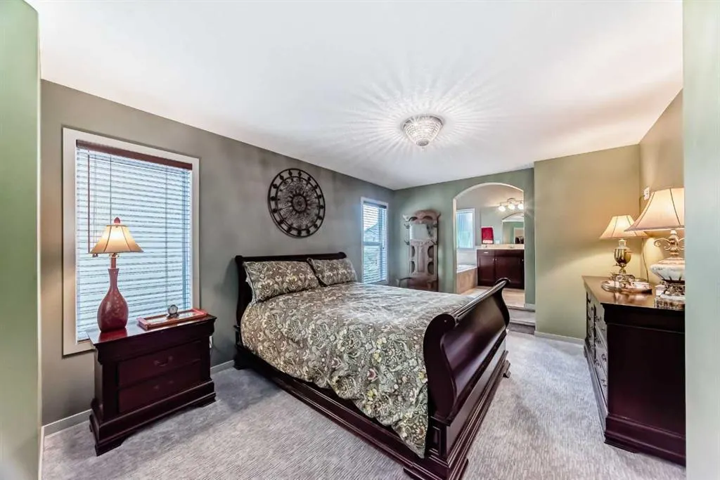 125 New Brighton Manor SE