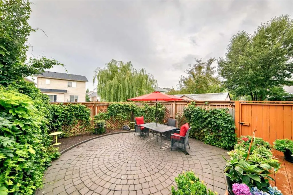 125 New Brighton Manor SE