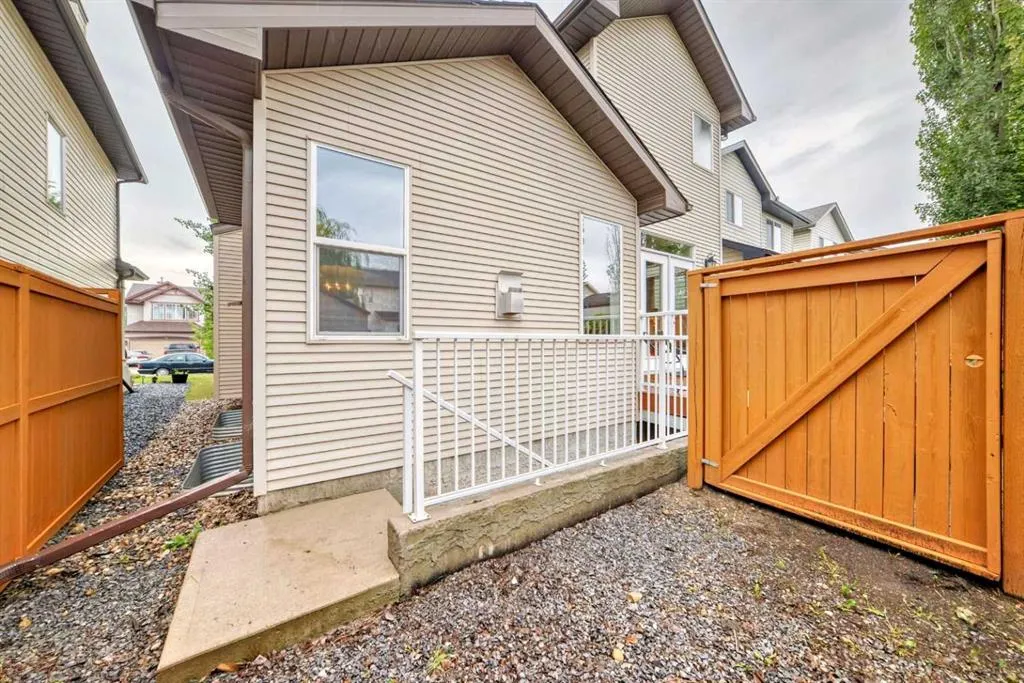 125 New Brighton Manor SE
