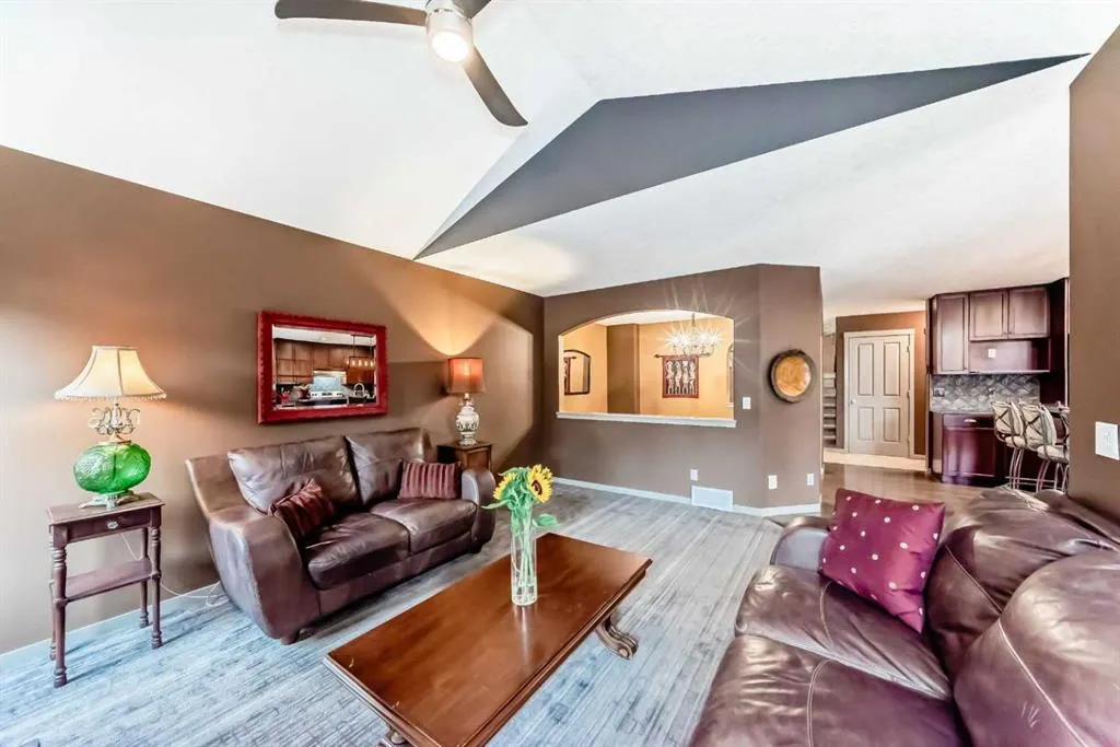 125 New Brighton Manor SE