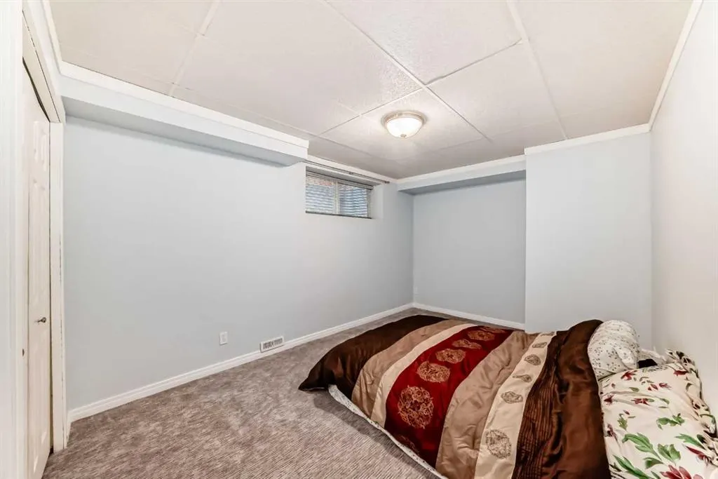 125 New Brighton Manor SE