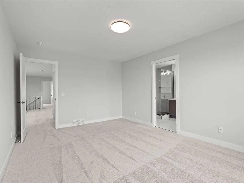 271 Kinniburgh Loop
