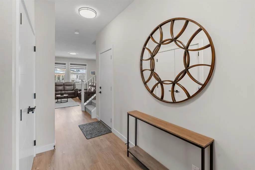 201 Cooperswood Green SW, #204