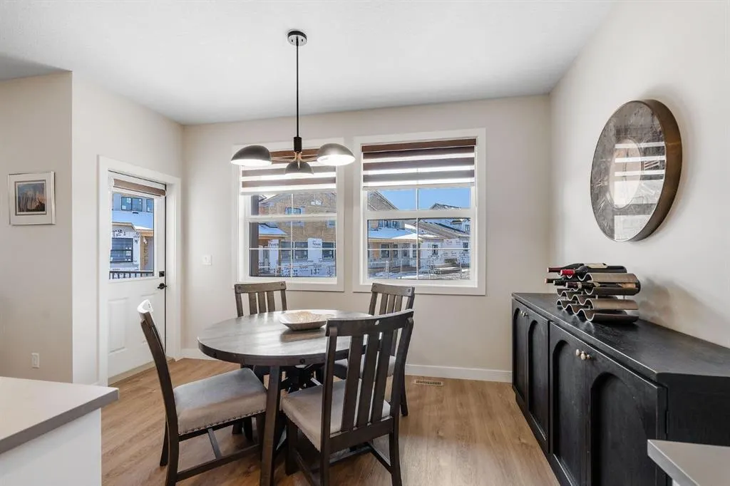 201 Cooperswood Green SW, #204