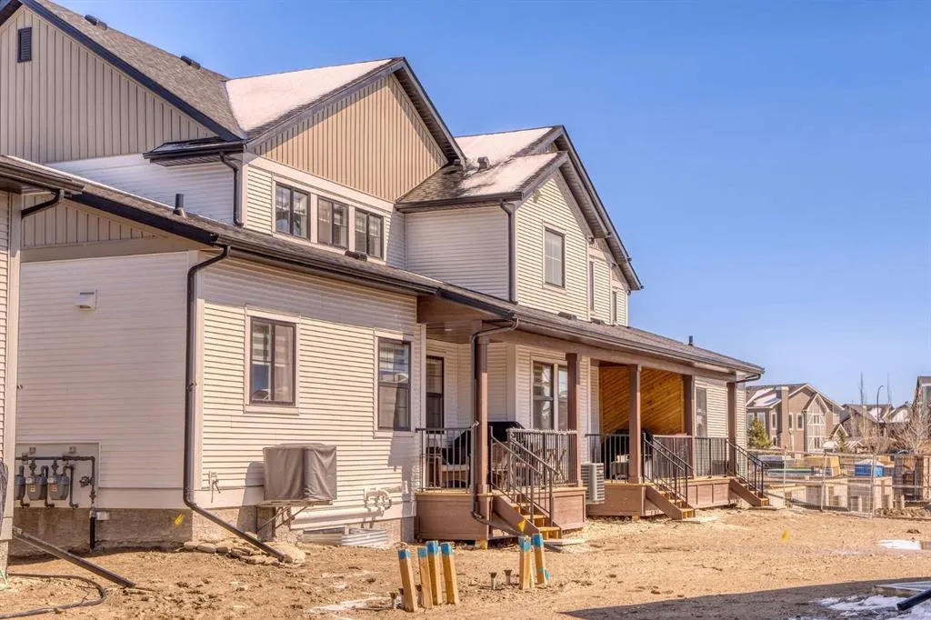 201 Cooperswood Green SW, #204