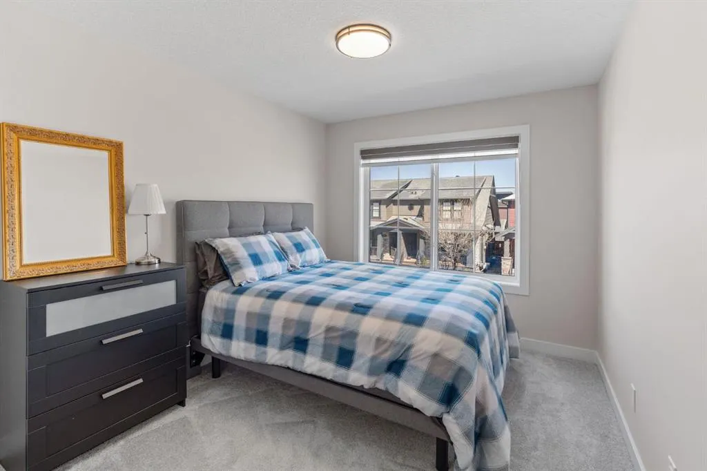 201 Cooperswood Green SW, #204
